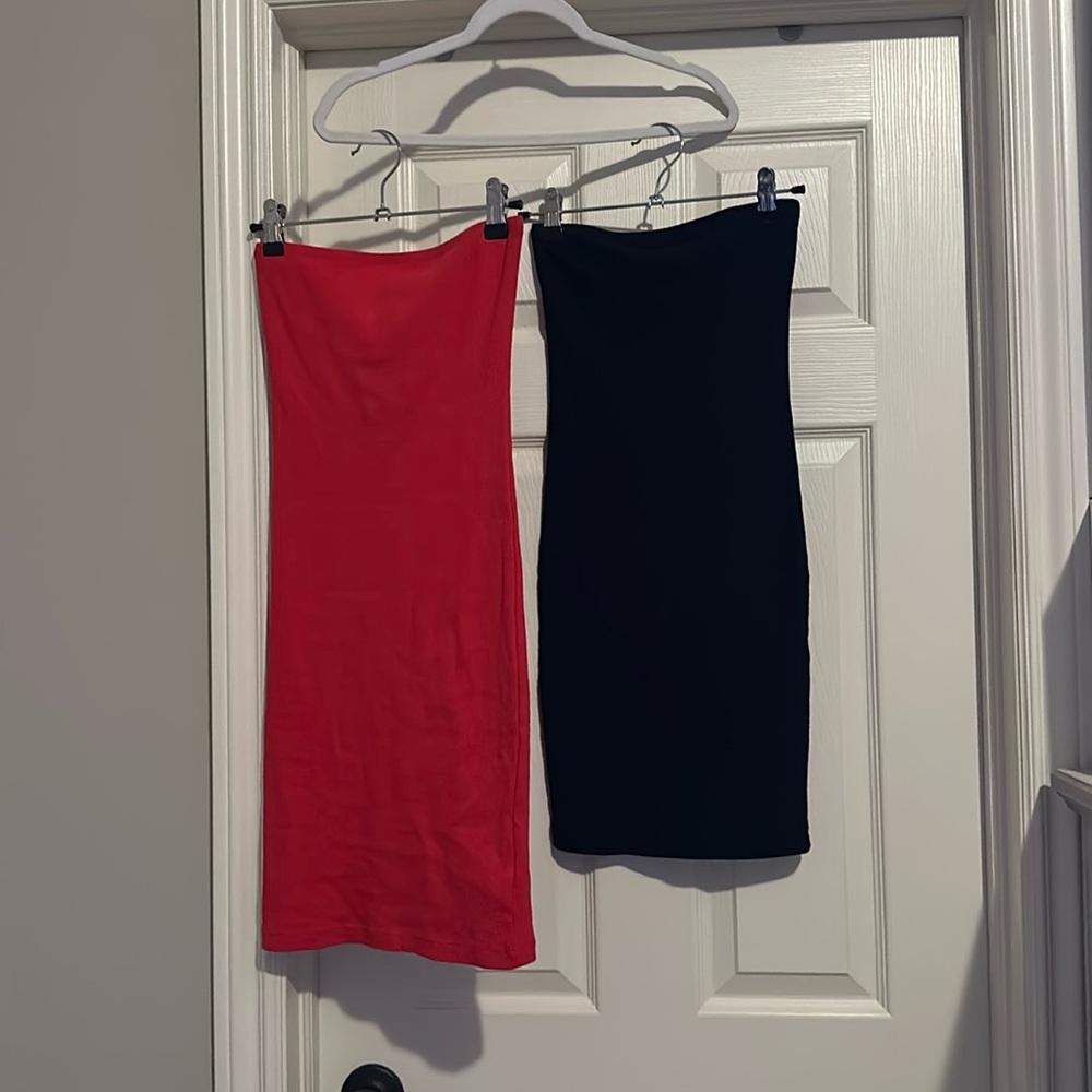 Forever 21 Bundle Of 2 Tube Top Strapless Dresses Red Ribbed Dress Black Ribbed